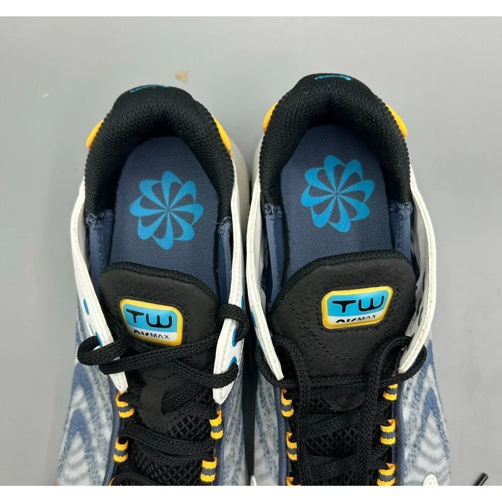 Nike Air Max TW Summit White/Blue Lightning Shoes Size 6.5Y